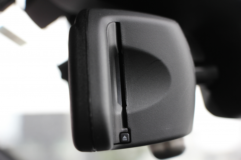 BMW 2シリーズ M235i ｸｰﾍﾟ6速MT 直6ﾀｰﾎﾞ326馬力 真珠色 ｱﾀﾞﾌﾟﾃｨﾌﾞMｻｽ ﾋｰﾀｰ黒革 ﾌﾙｾｸﾞTV ﾊｰﾏﾝｶｰﾄﾞﾝ 衝突軽減ﾌﾞﾚｰｷ 車線逸脱警告 歩行者警告 ﾌﾞﾚｰｷ付ｸﾙｺﾝ HDDﾅﾋﾞBｶﾒﾗ ｽﾏｰﾄｷｰ BT接続 18AW 専用ｴｱﾛ 専用ﾌﾞﾚｰｷ ｳｯﾄﾞﾊﾟﾈﾙ 2年保証