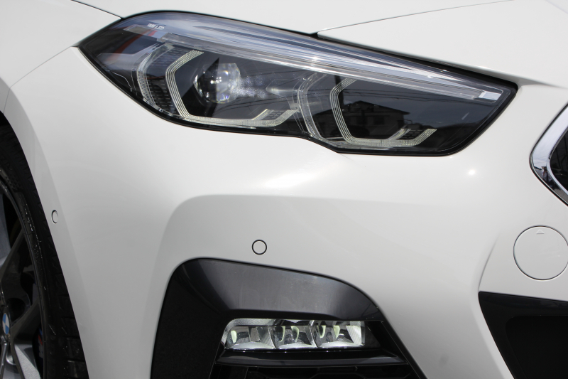 BMW 2シリーズ 218d ｸﾞﾗﾝｸｰﾍﾟMｽﾎﾟｰﾂ MｽﾎﾟｰﾂﾌﾟﾗｽP HUD Mｽﾎﾟｰﾂｼｰﾄ Mｼｰﾄﾍﾞﾙﾄ Mｽﾎﾟｰﾂﾌﾞﾚｰｷ ﾅﾋﾞｹﾞｰｼｮﾝP BMWﾗｲﾌﾞｺｯｸﾋﾟｯﾄ ｱｯﾌﾟﾙｶｰﾌﾟﾚｲ 後退ｱｼｽﾄ AI音声会話 ﾜｲﾔﾚｽ充電 追従ACC LEDﾍｯﾄﾞﾗｲﾄ ｵｰﾄﾊｲﾋﾞｰﾑ ｵﾌﾟｼｮﾝ18AW 2年保証