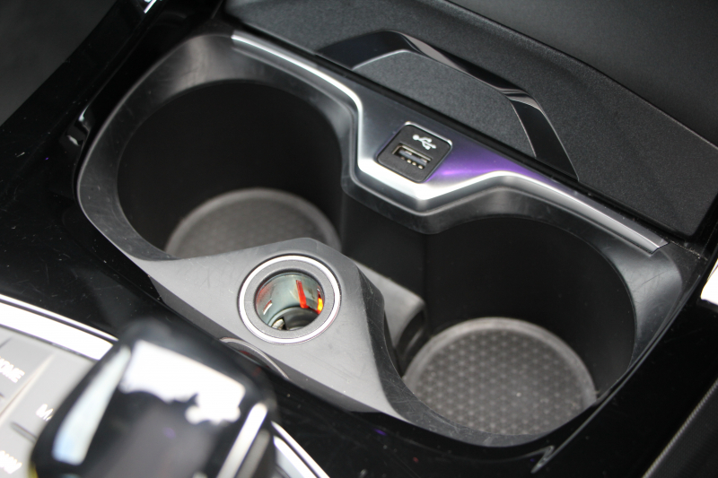 BMW 2シリーズ 218d ｸﾞﾗﾝｸｰﾍﾟMｽﾎﾟｰﾂ MｽﾎﾟｰﾂﾌﾟﾗｽP HUD Mｽﾎﾟｰﾂｼｰﾄ Mｼｰﾄﾍﾞﾙﾄ Mｽﾎﾟｰﾂﾌﾞﾚｰｷ ﾅﾋﾞｹﾞｰｼｮﾝP BMWﾗｲﾌﾞｺｯｸﾋﾟｯﾄ ｱｯﾌﾟﾙｶｰﾌﾟﾚｲ 後退ｱｼｽﾄ AI音声会話 ﾜｲﾔﾚｽ充電 追従ACC LEDﾍｯﾄﾞﾗｲﾄ ｵｰﾄﾊｲﾋﾞｰﾑ ｵﾌﾟｼｮﾝ18AW 2年保証