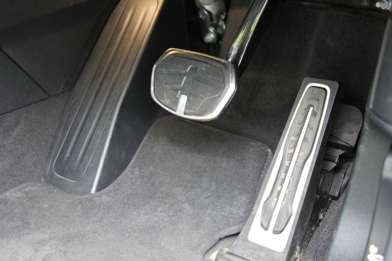 BMW 2シリーズ 218d ｸﾞﾗﾝｸｰﾍﾟMｽﾎﾟｰﾂ MｽﾎﾟｰﾂﾌﾟﾗｽP HUD Mｽﾎﾟｰﾂｼｰﾄ Mｼｰﾄﾍﾞﾙﾄ Mｽﾎﾟｰﾂﾌﾞﾚｰｷ ﾅﾋﾞｹﾞｰｼｮﾝP BMWﾗｲﾌﾞｺｯｸﾋﾟｯﾄ ｱｯﾌﾟﾙｶｰﾌﾟﾚｲ 後退ｱｼｽﾄ AI音声会話 ﾜｲﾔﾚｽ充電 追従ACC LEDﾍｯﾄﾞﾗｲﾄ ｵｰﾄﾊｲﾋﾞｰﾑ ｵﾌﾟｼｮﾝ18AW 2年保証