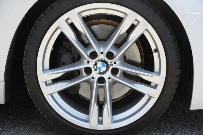 BMW 6シリーズ 640i ｸﾞﾗﾝｸｰﾍﾟMｽﾎﾟｰﾂ 変更後ﾓﾃﾞﾙ ｻﾝﾙｰﾌ ﾋｰﾀｰ黒革 LEDﾍｯﾄﾞﾗｲﾄ ｵﾌﾟｼｮﾝ20AW NEWﾃﾞｻﾞｲﾝｽﾃｱﾘﾝｸﾞ衝突軽減ﾌﾞﾚｰｷ 車線逸脱警告 歩行者警告 ｸﾙｺﾝ HDDﾅﾋﾞTV Bｶﾒﾗ ﾊﾟﾄﾞﾙｼﾌﾄ ｽﾏｰﾄｷｰ 専用ｴｱﾛ 320馬力 直6ﾀｰﾎﾞ2年保証