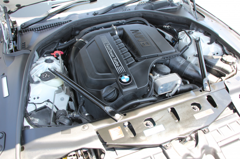 BMW 6シリーズ 640i ｸﾞﾗﾝｸｰﾍﾟMｽﾎﾟｰﾂ 変更後ﾓﾃﾞﾙ ｻﾝﾙｰﾌ ﾋｰﾀｰ黒革 LEDﾍｯﾄﾞﾗｲﾄ ｵﾌﾟｼｮﾝ20AW NEWﾃﾞｻﾞｲﾝｽﾃｱﾘﾝｸﾞ衝突軽減ﾌﾞﾚｰｷ 車線逸脱警告 歩行者警告 ｸﾙｺﾝ HDDﾅﾋﾞTV Bｶﾒﾗ ﾊﾟﾄﾞﾙｼﾌﾄ ｽﾏｰﾄｷｰ 専用ｴｱﾛ 320馬力 直6ﾀｰﾎﾞ2年保証