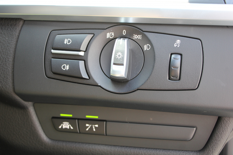 BMW 6シリーズ 640i ｸﾞﾗﾝｸｰﾍﾟMｽﾎﾟｰﾂ 変更後ﾓﾃﾞﾙ ｻﾝﾙｰﾌ ﾋｰﾀｰ黒革 LEDﾍｯﾄﾞﾗｲﾄ ｵﾌﾟｼｮﾝ20AW NEWﾃﾞｻﾞｲﾝｽﾃｱﾘﾝｸﾞ衝突軽減ﾌﾞﾚｰｷ 車線逸脱警告 歩行者警告 ｸﾙｺﾝ HDDﾅﾋﾞTV Bｶﾒﾗ ﾊﾟﾄﾞﾙｼﾌﾄ ｽﾏｰﾄｷｰ 専用ｴｱﾛ 320馬力 直6ﾀｰﾎﾞ2年保証