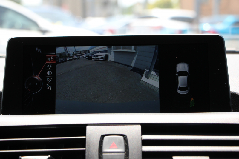 BMW 2シリーズ M235i ｸｰﾍﾟ直6ﾀｰﾎﾞ326馬力 ﾋｰﾀｰ黒革 ｱﾀﾞﾌﾟﾃｨﾌﾞMｻｽ Mｽﾎﾟｰﾂﾌﾞﾚｰｷ Bｶﾒﾗ&ﾘｱPDC 衝突軽減ﾌﾞﾚｰｷ 車線逸脱警告 歩行者警告 ﾌﾞﾚｰｷ付ｸﾙｺﾝ HDDﾅﾋﾞBluetooth接続 ｽﾏｰﾄｷｰ 専用ﾌﾞﾚｰｷ 18AW 2年保証