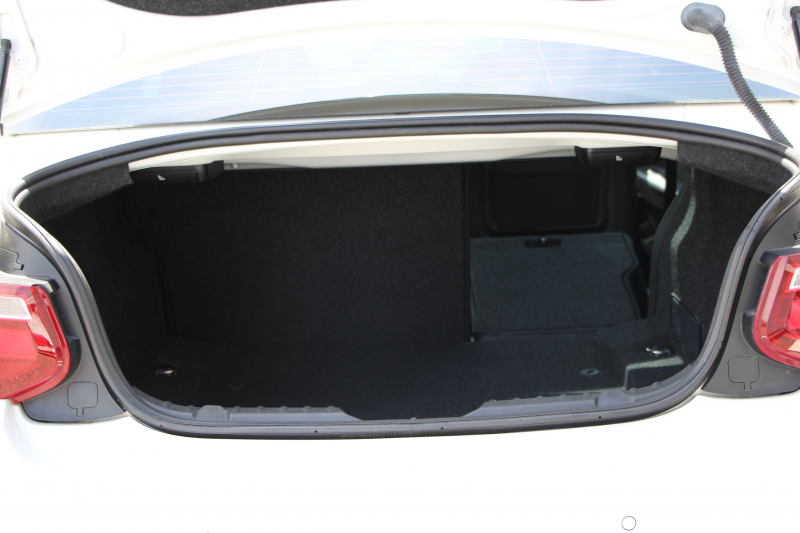 BMW 2シリーズ M235i ｸｰﾍﾟ直6ﾀｰﾎﾞ326馬力 ﾋｰﾀｰ黒革 ｱﾀﾞﾌﾟﾃｨﾌﾞMｻｽ Mｽﾎﾟｰﾂﾌﾞﾚｰｷ Bｶﾒﾗ&ﾘｱPDC 衝突軽減ﾌﾞﾚｰｷ 車線逸脱警告 歩行者警告 ﾌﾞﾚｰｷ付ｸﾙｺﾝ HDDﾅﾋﾞBluetooth接続 ｽﾏｰﾄｷｰ 専用ﾌﾞﾚｰｷ 18AW 2年保証