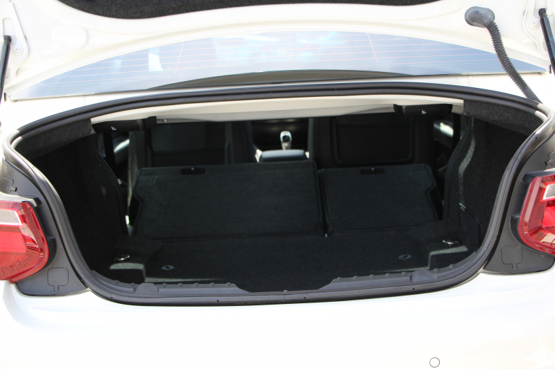 BMW 2シリーズ M235i ｸｰﾍﾟ直6ﾀｰﾎﾞ326馬力 ﾋｰﾀｰ黒革 ｱﾀﾞﾌﾟﾃｨﾌﾞMｻｽ Mｽﾎﾟｰﾂﾌﾞﾚｰｷ Bｶﾒﾗ&ﾘｱPDC 衝突軽減ﾌﾞﾚｰｷ 車線逸脱警告 歩行者警告 ﾌﾞﾚｰｷ付ｸﾙｺﾝ HDDﾅﾋﾞBluetooth接続 ｽﾏｰﾄｷｰ 専用ﾌﾞﾚｰｷ 18AW 2年保証