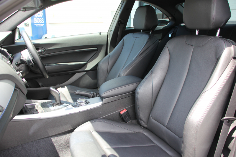 BMW 2シリーズ M235i ｸｰﾍﾟ直6ﾀｰﾎﾞ326馬力 ﾋｰﾀｰ黒革 ｱﾀﾞﾌﾟﾃｨﾌﾞMｻｽ Mｽﾎﾟｰﾂﾌﾞﾚｰｷ Bｶﾒﾗ&ﾘｱPDC 衝突軽減ﾌﾞﾚｰｷ 車線逸脱警告 歩行者警告 ﾌﾞﾚｰｷ付ｸﾙｺﾝ HDDﾅﾋﾞBluetooth接続 ｽﾏｰﾄｷｰ 専用ﾌﾞﾚｰｷ 18AW 2年保証