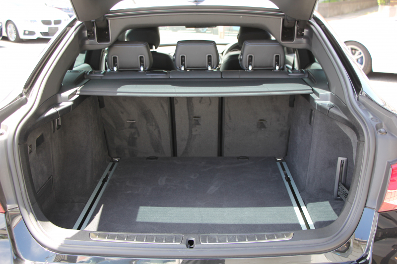 BMW 3シリーズ 320i ｸﾞﾗﾝﾂｰﾘｽﾓ Mｽﾎﾟｰﾂ 後期LCI 新ｴﾝｼﾞﾝ ﾋｰﾀｰ黒革 LEDﾍｯﾄﾞﾗｲﾄ&ﾃｰﾙ 追従ACC ﾚｰﾝﾁｪﾝｼﾞ警告 衝突軽減ﾌﾞﾚｰｷ 車線逸脱警告 歩行者警告 HDDﾅﾋﾞTOPﾋﾞｭｰｶﾒﾗ ｻｲﾄﾞﾋﾞｭｰｶﾒﾗ 電動ﾄﾗﾝｸ ｽﾏｰﾄｷｰ 2年保証