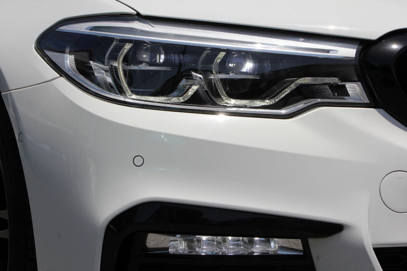 BMW 5シリーズ 530i Mｽﾎﾟｰﾂ ｺﾝﾌｫｰﾄP 高出力 252馬力 全ﾋｰﾀｰ黒革 ﾏｯｻｰｼﾞｱｸﾃｨﾌﾞﾍﾞﾝﾁﾚｰｼｮﾝ ｺﾝﾌｫｰﾄｼｰﾄ 追従ACC ｽﾃｱﾘﾝｸﾞｻﾎﾟｰﾄ LEDﾍｯﾄﾞﾗｲﾄ ｵｰﾄﾊｲﾋﾞｰﾑ ﾀｯﾁ画面ﾅﾋﾞTV 360度ﾊﾟﾉﾗﾏｶﾒﾗ 電動ﾄﾗﾝｸ 前後ｴｱﾛ ﾌﾞﾗｯｸ19AW 2年保証