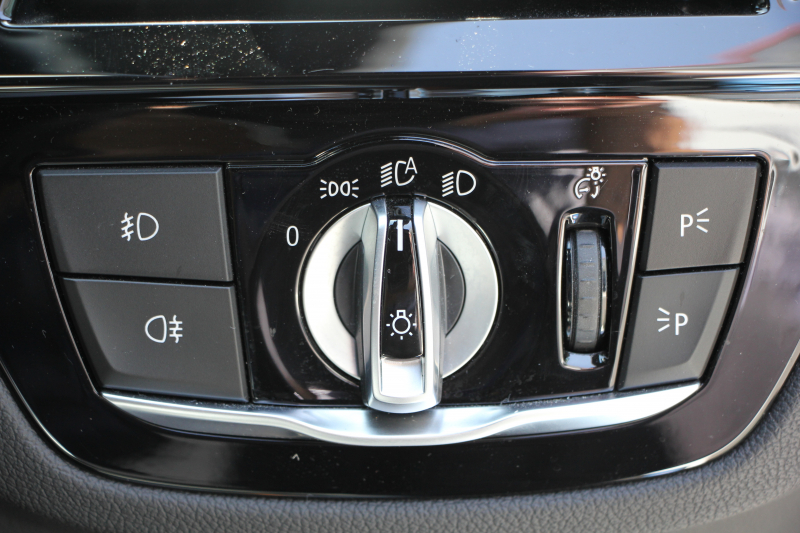 BMW 5シリーズ 530i Mｽﾎﾟｰﾂ ｺﾝﾌｫｰﾄP 高出力 252馬力 全ﾋｰﾀｰ黒革 ﾏｯｻｰｼﾞｱｸﾃｨﾌﾞﾍﾞﾝﾁﾚｰｼｮﾝ ｺﾝﾌｫｰﾄｼｰﾄ 追従ACC ｽﾃｱﾘﾝｸﾞｻﾎﾟｰﾄ LEDﾍｯﾄﾞﾗｲﾄ ｵｰﾄﾊｲﾋﾞｰﾑ ﾀｯﾁ画面ﾅﾋﾞTV 360度ﾊﾟﾉﾗﾏｶﾒﾗ 電動ﾄﾗﾝｸ 前後ｴｱﾛ ﾌﾞﾗｯｸ19AW 2年保証