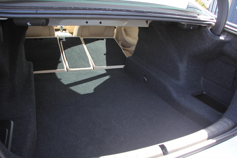 BMW 5シリーズ 530i ﾗｸﾞｼﾞｭｱﾘｰ ﾃﾞﾋﾞｭｰP 真珠色 ｷｬﾝﾍﾞﾗﾍﾞｰｼﾞｭ革 HUD ｿﾌﾄｸﾛｰｽﾞﾄﾞｱ ｼﾞｪｽﾁｬｰC 全ﾋｰﾀｰ 追従ACC ｽﾃｱﾘﾝｸﾞｻﾎﾟｰﾄ ﾀｯﾁ画面HDDﾅﾋﾞTV 360度ｶﾒﾗ LEDﾍｯﾄﾞﾗｲﾄ 電動ﾄﾗﾝｸ 2年保証