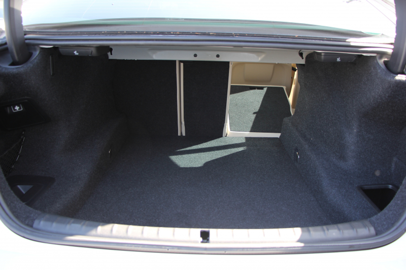 BMW 5シリーズ 530i ﾗｸﾞｼﾞｭｱﾘｰ ﾃﾞﾋﾞｭｰP 真珠色 ｷｬﾝﾍﾞﾗﾍﾞｰｼﾞｭ革 HUD ｿﾌﾄｸﾛｰｽﾞﾄﾞｱ ｼﾞｪｽﾁｬｰC 全ﾋｰﾀｰ 追従ACC ｽﾃｱﾘﾝｸﾞｻﾎﾟｰﾄ ﾀｯﾁ画面HDDﾅﾋﾞTV 360度ｶﾒﾗ LEDﾍｯﾄﾞﾗｲﾄ 電動ﾄﾗﾝｸ 2年保証