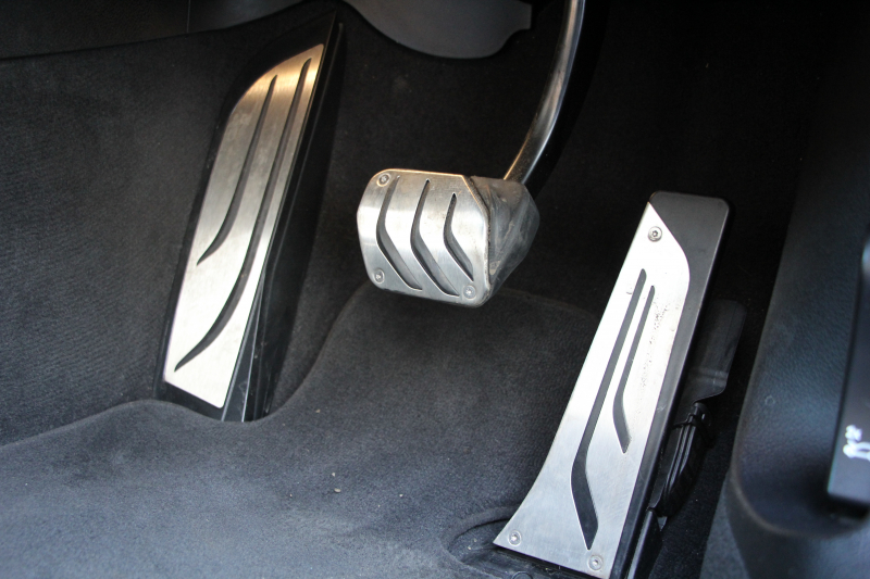 BMW 3シリーズ 320i ｸﾞﾗﾝﾂｰﾘｽﾓ Mｽﾎﾟｰﾂ 後期LCI 新ｴﾝｼﾞﾝ LEDﾍｯﾄﾞﾗｲﾄ&ﾃｰﾙ 追従ACC ﾚｰﾝﾁｪﾝｼﾞ警告 衝突軽減ﾌﾞﾚｰｷ 車線逸脱警告 歩行者警告 HDDﾅﾋﾞTOPﾋﾞｭｰｶﾒﾗ ｻｲﾄﾞﾋﾞｭｰｶﾒﾗ 電動ﾄﾗﾝｸ ｽﾏｰﾄｷｰ 2年保証