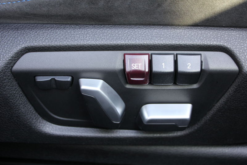 BMW 3シリーズ 320i ｸﾞﾗﾝﾂｰﾘｽﾓ Mｽﾎﾟｰﾂ 後期LCI 新ｴﾝｼﾞﾝ LEDﾍｯﾄﾞﾗｲﾄ&ﾃｰﾙ 追従ACC ﾚｰﾝﾁｪﾝｼﾞ警告 衝突軽減ﾌﾞﾚｰｷ 車線逸脱警告 歩行者警告 HDDﾅﾋﾞTOPﾋﾞｭｰｶﾒﾗ ｻｲﾄﾞﾋﾞｭｰｶﾒﾗ 電動ﾄﾗﾝｸ ｽﾏｰﾄｷｰ 2年保証