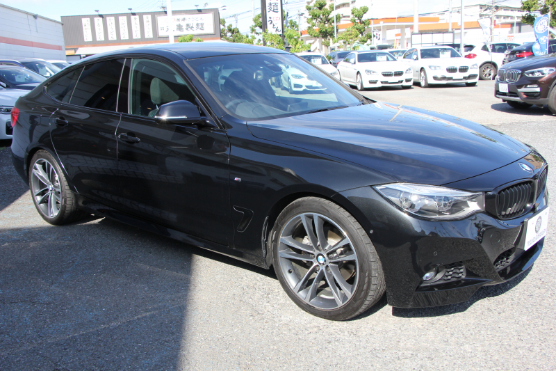 BMW 3シリーズ 320i ｸﾞﾗﾝﾂｰﾘｽﾓ Mｽﾎﾟｰﾂ 後期LCI 新ｴﾝｼﾞﾝ LEDﾍｯﾄﾞﾗｲﾄ&ﾃｰﾙ 追従ACC ﾚｰﾝﾁｪﾝｼﾞ警告 衝突軽減ﾌﾞﾚｰｷ 車線逸脱警告 歩行者警告 HDDﾅﾋﾞTOPﾋﾞｭｰｶﾒﾗ ｻｲﾄﾞﾋﾞｭｰｶﾒﾗ 電動ﾄﾗﾝｸ ｽﾏｰﾄｷｰ 2年保証