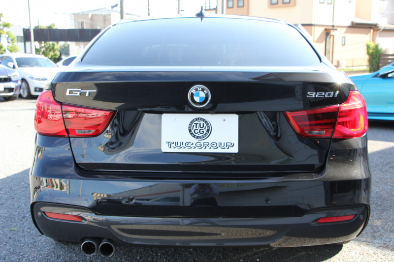 BMW 3シリーズ 320i ｸﾞﾗﾝﾂｰﾘｽﾓ Mｽﾎﾟｰﾂ 後期LCI 新ｴﾝｼﾞﾝ LEDﾍｯﾄﾞﾗｲﾄ&ﾃｰﾙ 追従ACC ﾚｰﾝﾁｪﾝｼﾞ警告 衝突軽減ﾌﾞﾚｰｷ 車線逸脱警告 歩行者警告 HDDﾅﾋﾞTOPﾋﾞｭｰｶﾒﾗ ｻｲﾄﾞﾋﾞｭｰｶﾒﾗ 電動ﾄﾗﾝｸ ｽﾏｰﾄｷｰ 2年保証