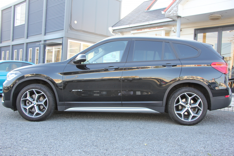 BMW X1 Xdrive18d Xﾗｲﾝ ﾊｲﾗｲﾝ 変更後ﾀｯﾁ画面ﾅﾋﾞﾋｰﾀｰ茶革 電動ｼｰﾄ&ﾒﾓﾘｰ 追従ACC HUD LEDﾍｯﾄﾞﾗｲﾄ ｺﾝﾌｫｰﾄP 電動ﾘｱｹﾞｰﾄ ｽﾏｰﾄｷｰ 衝突軽減ﾌﾞﾚｰｷ 車線逸脱警告 歩行者警告 Pｱｼｽﾄ 2年保証
