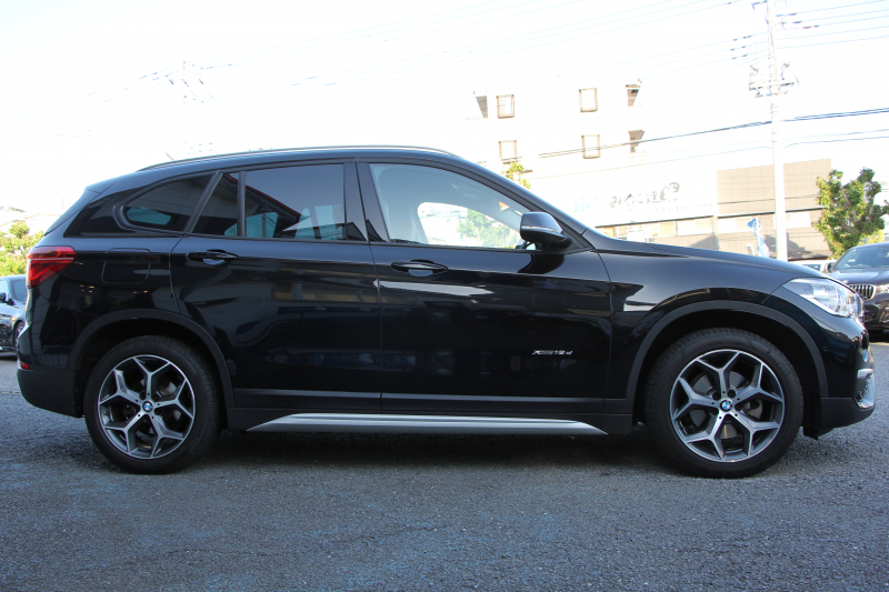BMW X1 Xdrive18d Xﾗｲﾝ ﾊｲﾗｲﾝ 変更後ﾀｯﾁ画面ﾅﾋﾞﾋｰﾀｰ茶革 電動ｼｰﾄ&ﾒﾓﾘｰ 追従ACC HUD LEDﾍｯﾄﾞﾗｲﾄ ｺﾝﾌｫｰﾄP 電動ﾘｱｹﾞｰﾄ ｽﾏｰﾄｷｰ 衝突軽減ﾌﾞﾚｰｷ 車線逸脱警告 歩行者警告 Pｱｼｽﾄ 2年保証