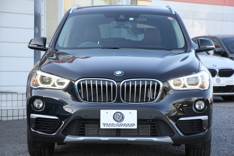 BMW X1 Xdrive18d Xﾗｲﾝ ﾊｲﾗｲﾝ 変更後ﾀｯﾁ画面ﾅﾋﾞﾋｰﾀｰ茶革 電動ｼｰﾄ&ﾒﾓﾘｰ 追従ACC HUD LEDﾍｯﾄﾞﾗｲﾄ ｺﾝﾌｫｰﾄP 電動ﾘｱｹﾞｰﾄ ｽﾏｰﾄｷｰ 衝突軽減ﾌﾞﾚｰｷ 車線逸脱警告 歩行者警告 Pｱｼｽﾄ 2年保証