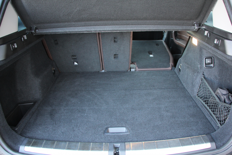 BMW X1 Xdrive18d Xﾗｲﾝ ﾊｲﾗｲﾝ 変更後ﾀｯﾁ画面ﾅﾋﾞﾋｰﾀｰ茶革 電動ｼｰﾄ&ﾒﾓﾘｰ 追従ACC HUD LEDﾍｯﾄﾞﾗｲﾄ ｺﾝﾌｫｰﾄP 電動ﾘｱｹﾞｰﾄ ｽﾏｰﾄｷｰ 衝突軽減ﾌﾞﾚｰｷ 車線逸脱警告 歩行者警告 Pｱｼｽﾄ 2年保証