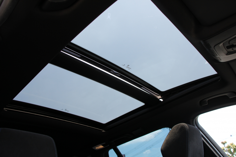 BMW 3シリーズ 320d ﾂｰﾘﾝｸﾞMｽﾎﾟｰﾂ 後期 ﾊﾟﾉﾗﾏｻﾝﾙｰﾌ 液晶ﾒｰﾀｰ 後席ﾓﾆﾀｰ LEDﾍｯﾄﾞﾗｲﾄ&ﾃｰﾙ 追従ACC ﾚｰﾝﾁｪﾝｼﾞ警告 ﾌﾙｾｸﾞTV ﾀｯﾁ画面HDDﾅﾋﾞHi-fiｽﾋﾟｰｶｰ 電動ﾄﾗﾝｸ Mﾊﾟﾌｫｰﾏﾝｽｽﾎﾟｲﾗｰ 衝突軽減ﾌﾞﾚｰｷ 車線逸脱警告 歩行者警告 2年保証