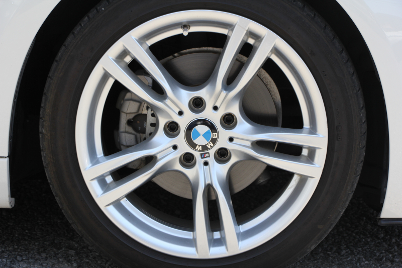 BMW 3シリーズ 320d ﾂｰﾘﾝｸﾞMｽﾎﾟｰﾂ 後期 ﾊﾟﾉﾗﾏｻﾝﾙｰﾌ 液晶ﾒｰﾀｰ 後席ﾓﾆﾀｰ LEDﾍｯﾄﾞﾗｲﾄ&ﾃｰﾙ 追従ACC ﾚｰﾝﾁｪﾝｼﾞ警告 ﾌﾙｾｸﾞTV ﾀｯﾁ画面HDDﾅﾋﾞHi-fiｽﾋﾟｰｶｰ 電動ﾄﾗﾝｸ Mﾊﾟﾌｫｰﾏﾝｽｽﾎﾟｲﾗｰ 衝突軽減ﾌﾞﾚｰｷ 車線逸脱警告 歩行者警告 2年保証