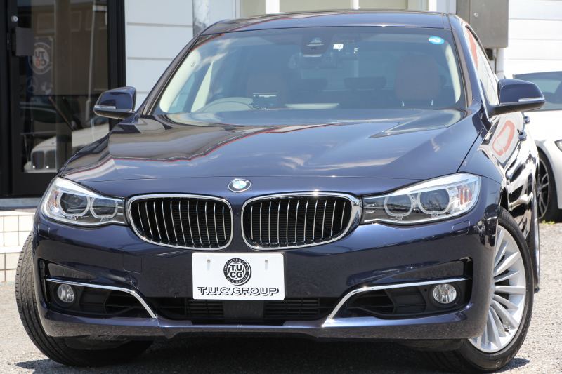 BMW 3シリーズ 320i ｸﾞﾗﾝﾂｰﾘｽﾓ ﾗｸﾞｼﾞｭｱﾘｰ 1ｵｰﾅ 追従ACC ﾋｰﾀｰ茶革 衝突軽減ﾌﾞﾚｰｷ 車線逸脱警告 歩行者警告 ﾀｯﾁﾊﾟｯﾄﾞ対応iﾄﾞﾗｲﾌﾞHDDﾅﾋﾞBｶﾒﾗ 電動ﾄﾗﾝｸ ｽﾏｰﾄｷｰ Bluetooth接続 ｸﾛｰﾑﾗｲﾝｴｸｽﾃﾘｱ 2年保証