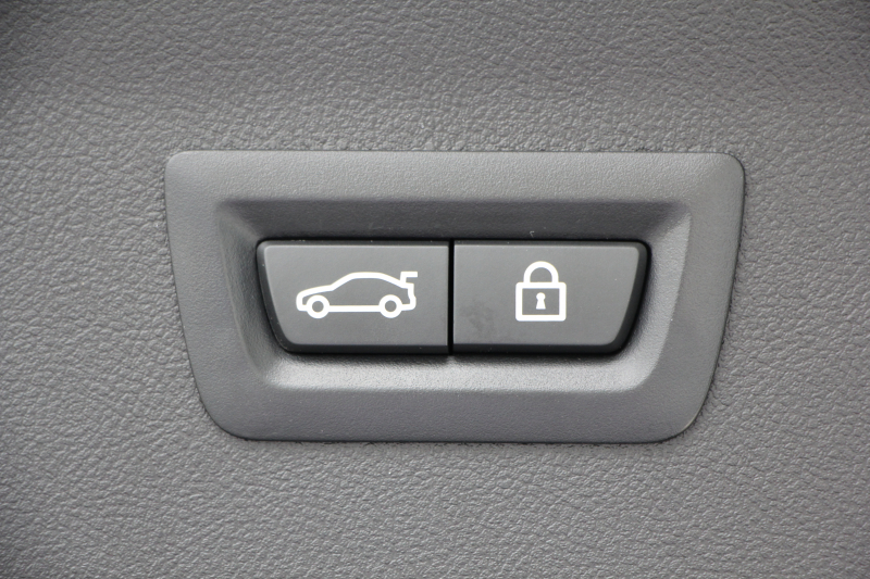 BMW X4 Xdrive30i Mｽﾎﾟｰﾂ 4WD 全ﾋｰﾀｰ茶革 ｵﾌﾟｼｮﾝ20AW HUD 追従ACC ｽﾃｱﾘﾝｸﾞｻﾎﾟｰﾄ Mｽﾎﾟｰﾂﾌﾞﾚｰｷ ﾜｲﾔﾚｽ充電 LEDﾍｯﾄﾞﾗｲﾄ 液晶ﾒｰﾀｰ ﾀｯﾁ画面HDDﾅﾋﾞPｱｼｽﾄﾌﾟﾗｽ ｱﾝﾋﾞｴﾝﾄﾗｲﾄ 360度ｶﾒﾗ 電動ﾄﾗﾝｸ 2年保証