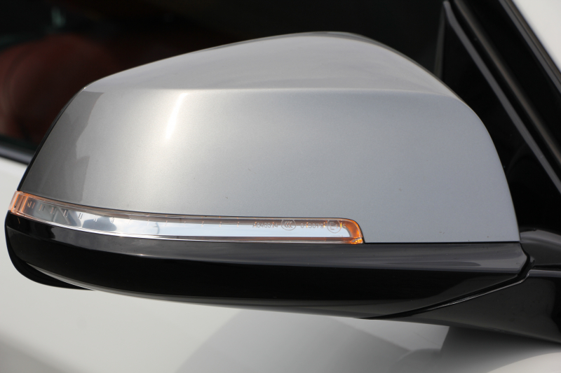 BMW 2シリーズ M235i ｸｰﾍﾟ直6ﾀｰﾎﾞ326馬力 ﾋｰﾀｰ赤革 ｱﾀﾞﾌﾟﾃｨﾌﾞMｻｽ Mﾊﾟﾌｫｰﾏﾝｽ前後ｴｱﾛ ﾌﾙｾｸﾞTV Bｶﾒﾗ&ﾘｱPDC 衝突軽減ﾌﾞﾚｰｷ 車線逸脱警告 歩行者警告 ﾌﾞﾚｰｷ付ｸﾙｺﾝ ﾊﾟﾄﾞﾙｼﾌﾄ 8速AT ﾀｯﾁﾊﾟｯﾄﾞ対応HDDﾅﾋﾞ2年保証