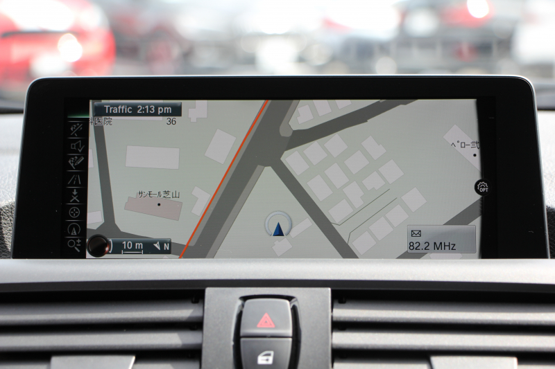 BMW 2シリーズ M235i ｸｰﾍﾟ直6ﾀｰﾎﾞ326馬力 ﾋｰﾀｰ赤革 ｱﾀﾞﾌﾟﾃｨﾌﾞMｻｽ Mﾊﾟﾌｫｰﾏﾝｽ前後ｴｱﾛ ﾌﾙｾｸﾞTV Bｶﾒﾗ&ﾘｱPDC 衝突軽減ﾌﾞﾚｰｷ 車線逸脱警告 歩行者警告 ﾌﾞﾚｰｷ付ｸﾙｺﾝ ﾊﾟﾄﾞﾙｼﾌﾄ 8速AT ﾀｯﾁﾊﾟｯﾄﾞ対応HDDﾅﾋﾞ2年保証