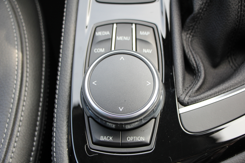 BMW 2シリーズ 218d ｸﾞﾗﾝﾂｱﾗｰ ﾗｸﾞｼﾞｭｱﾘｰ 3列7人乗 追従ACC HUD 変更後ﾀｯﾁ画面ﾅﾋﾞﾋｰﾀｰ黒革 LEDﾍｯﾄﾞﾗｲﾄ ｺﾝﾌｫｰﾄP 電動ﾘｱｹﾞｰﾄ ｽﾏｰﾄｷｰ 衝突軽減ﾌﾞﾚｰｷ 車線逸脱警告 歩行者警告 Pｱｼｽﾄ 2年保証