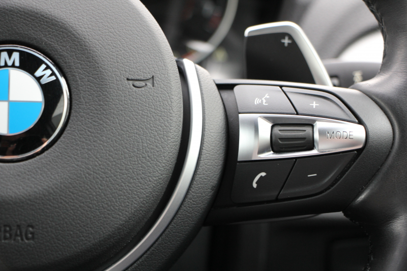 BMW 2シリーズ M235i ｸｰﾍﾟ直6ﾀｰﾎﾞ326馬力 ﾋｰﾀｰ黒革 ｱﾀﾞﾌﾟﾃｨﾌﾞMｻｽ Mｽﾎﾟｰﾂﾌﾞﾚｰｷ Bｶﾒﾗ&ﾘｱPDC 衝突軽減ﾌﾞﾚｰｷ 車線逸脱警告 歩行者警告 ﾌﾞﾚｰｷ付ｸﾙｺﾝ HDDﾅﾋﾞBluetooth接続 ｽﾏｰﾄｷｰ 専用ﾌﾞﾚｰｷ 18AW 2年保証