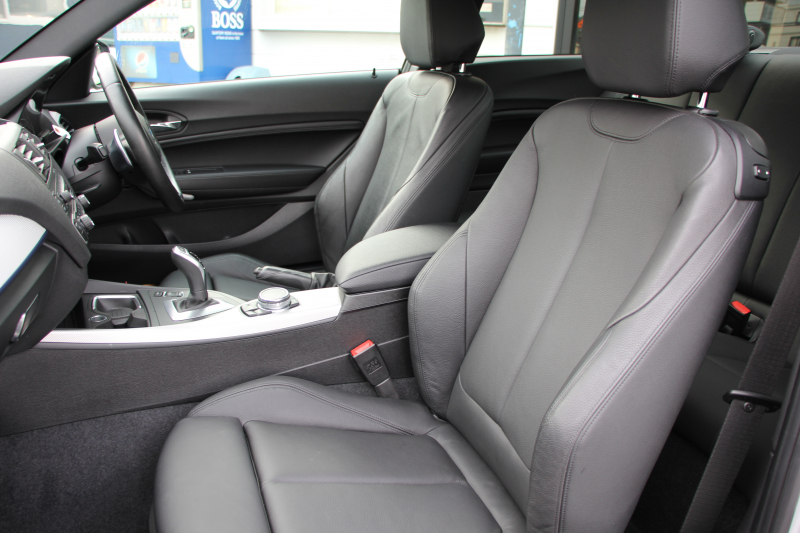 BMW 2シリーズ M235i ｸｰﾍﾟ直6ﾀｰﾎﾞ326馬力 ﾋｰﾀｰ黒革 ｱﾀﾞﾌﾟﾃｨﾌﾞMｻｽ Mｽﾎﾟｰﾂﾌﾞﾚｰｷ Bｶﾒﾗ&ﾘｱPDC 衝突軽減ﾌﾞﾚｰｷ 車線逸脱警告 歩行者警告 ﾌﾞﾚｰｷ付ｸﾙｺﾝ HDDﾅﾋﾞBluetooth接続 ｽﾏｰﾄｷｰ 専用ﾌﾞﾚｰｷ 18AW 2年保証