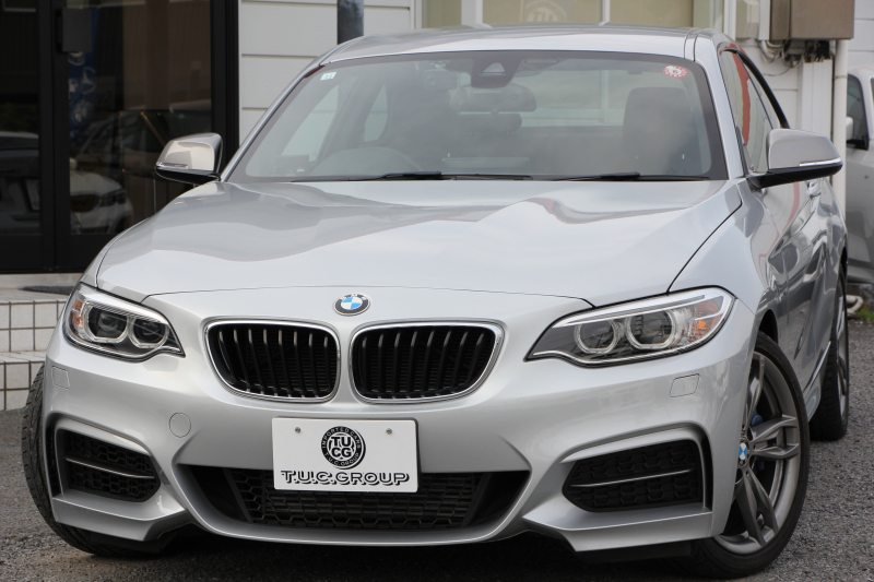 BMW 2シリーズ M235i ｸｰﾍﾟ直6ﾀｰﾎﾞ326馬力 ﾋｰﾀｰ黒革 ｱﾀﾞﾌﾟﾃｨﾌﾞMｻｽ Mｽﾎﾟｰﾂﾌﾞﾚｰｷ Bｶﾒﾗ&ﾘｱPDC 衝突軽減ﾌﾞﾚｰｷ 車線逸脱警告 歩行者警告 ﾌﾞﾚｰｷ付ｸﾙｺﾝ HDDﾅﾋﾞBluetooth接続 ｽﾏｰﾄｷｰ 専用ﾌﾞﾚｰｷ 18AW 2年保証