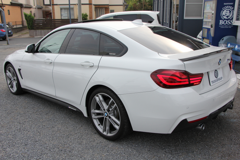 BMW 4シリーズ 440i ｸﾞﾗﾝｸｰﾍﾟMｽﾎﾟｰﾂ 最終ﾓﾃﾞﾙ ｻﾝﾙｰﾌ ｺｰﾗﾙﾚｯﾄﾞﾚｻﾞｰ LEDﾍｯﾄﾞﾗｲﾄ&ﾃｰﾙ 直6ﾀｰﾎﾞ326馬力 液晶ﾒｰﾀｰ ﾊｰﾏﾝｶｰﾄﾞﾝ 追従ACC HUD ﾀｯﾁ画面ﾅﾋﾞTV 衝突軽減ﾌﾞﾚｰｷ 車線逸脱警告 歩行者警告 2年保証