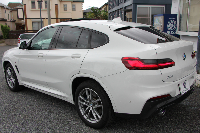 BMW X4 Xdrive30i Mｽﾎﾟｰﾂ ﾊﾟﾉﾗﾏｻﾝﾙｰﾌ ｷｬﾝﾍﾞﾗﾍﾞｰｼﾞｭﾚｻﾞｰ 全ﾋｰﾀｰ ﾃﾞｨｽﾌﾟﾚｲｷｰ ﾊｰﾏﾝｶｰﾄﾞﾝｻﾗｳﾝﾄﾞｼﾞｪｽﾁｬｰC ｱﾝﾋﾞｴﾝﾄﾗｲﾄ 追従ACC ｽﾃｱﾘﾝｸﾞｻﾎﾟｰﾄ 360度ｶﾒﾗ ｱｸﾃｨﾌﾞPDC緊急ﾌﾞﾚｰｷ ﾀｯﾁ画面ﾅﾋﾞTV 2年保証