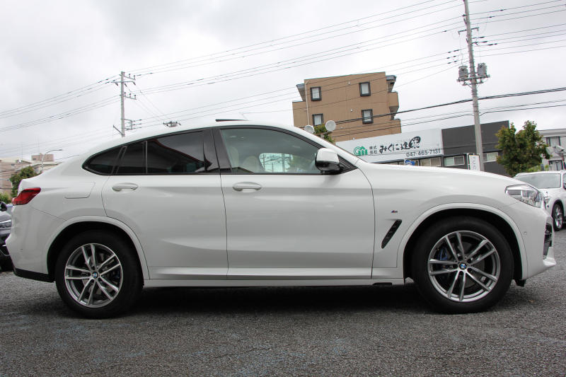 BMW X4 Xdrive30i Mｽﾎﾟｰﾂ ﾊﾟﾉﾗﾏｻﾝﾙｰﾌ ｷｬﾝﾍﾞﾗﾍﾞｰｼﾞｭﾚｻﾞｰ 全ﾋｰﾀｰ ﾃﾞｨｽﾌﾟﾚｲｷｰ ﾊｰﾏﾝｶｰﾄﾞﾝｻﾗｳﾝﾄﾞｼﾞｪｽﾁｬｰC ｱﾝﾋﾞｴﾝﾄﾗｲﾄ 追従ACC ｽﾃｱﾘﾝｸﾞｻﾎﾟｰﾄ 360度ｶﾒﾗ ｱｸﾃｨﾌﾞPDC緊急ﾌﾞﾚｰｷ ﾀｯﾁ画面ﾅﾋﾞTV 2年保証