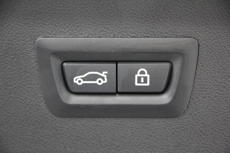 BMW X4 Xdrive30i Mｽﾎﾟｰﾂ ﾊﾟﾉﾗﾏｻﾝﾙｰﾌ ｷｬﾝﾍﾞﾗﾍﾞｰｼﾞｭﾚｻﾞｰ 全ﾋｰﾀｰ ﾃﾞｨｽﾌﾟﾚｲｷｰ ﾊｰﾏﾝｶｰﾄﾞﾝｻﾗｳﾝﾄﾞｼﾞｪｽﾁｬｰC ｱﾝﾋﾞｴﾝﾄﾗｲﾄ 追従ACC ｽﾃｱﾘﾝｸﾞｻﾎﾟｰﾄ 360度ｶﾒﾗ ｱｸﾃｨﾌﾞPDC緊急ﾌﾞﾚｰｷ ﾀｯﾁ画面ﾅﾋﾞTV 2年保証