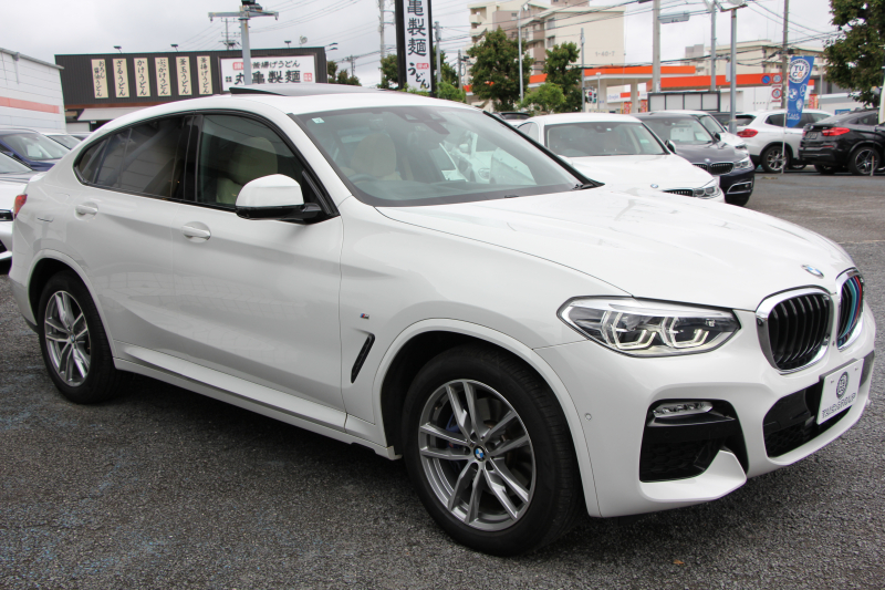 BMW X4 Xdrive30i Mｽﾎﾟｰﾂ ﾊﾟﾉﾗﾏｻﾝﾙｰﾌ ｷｬﾝﾍﾞﾗﾍﾞｰｼﾞｭﾚｻﾞｰ 全ﾋｰﾀｰ ﾃﾞｨｽﾌﾟﾚｲｷｰ ﾊｰﾏﾝｶｰﾄﾞﾝｻﾗｳﾝﾄﾞｼﾞｪｽﾁｬｰC ｱﾝﾋﾞｴﾝﾄﾗｲﾄ 追従ACC ｽﾃｱﾘﾝｸﾞｻﾎﾟｰﾄ 360度ｶﾒﾗ ｱｸﾃｨﾌﾞPDC緊急ﾌﾞﾚｰｷ ﾀｯﾁ画面ﾅﾋﾞTV 2年保証