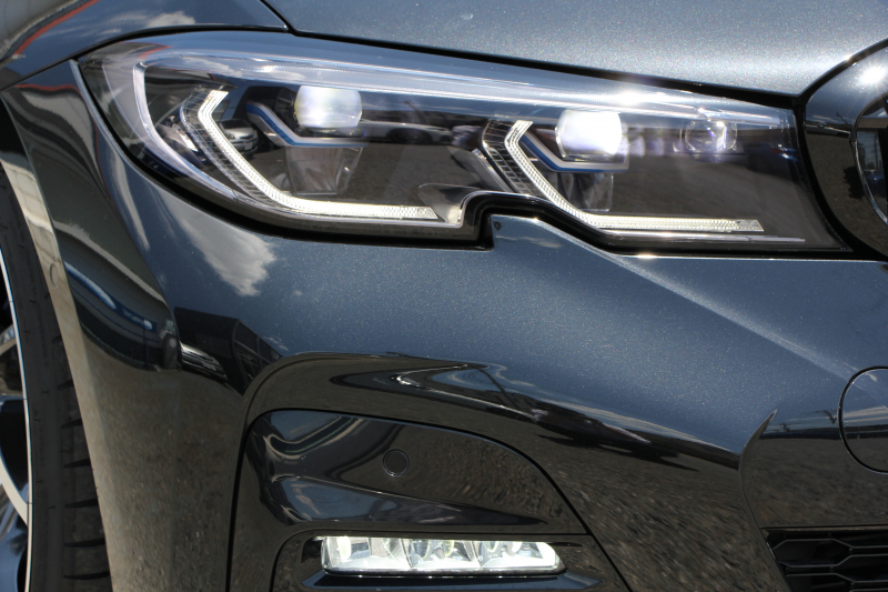 BMW 3シリーズ 330i Mｽﾎﾟｰﾂ ｲﾉﾍﾞｰｼｮﾝ&ﾃﾞﾋﾞｭｰ&ｺﾝﾌｫｰﾄP 高出力 258馬力 ﾚｰｻﾞｰLEDﾗｲﾄ HUD ｼﾞｪｽﾁｬｰC ﾋｰﾀｰ黒革 電動ﾄﾗﾝｸ Hifiｽﾋﾟｰｶｰ 360度ｶﾒﾗ ﾚｲｽﾞVMF19AW ﾋﾞﾙｼｭﾀｲﾝEVOS車高調 追従ACC ｽﾃｱﾘﾝｸﾞｻﾎﾟｰﾄ ﾀｯﾁﾊﾟﾈﾙﾅﾋﾞ2年保証