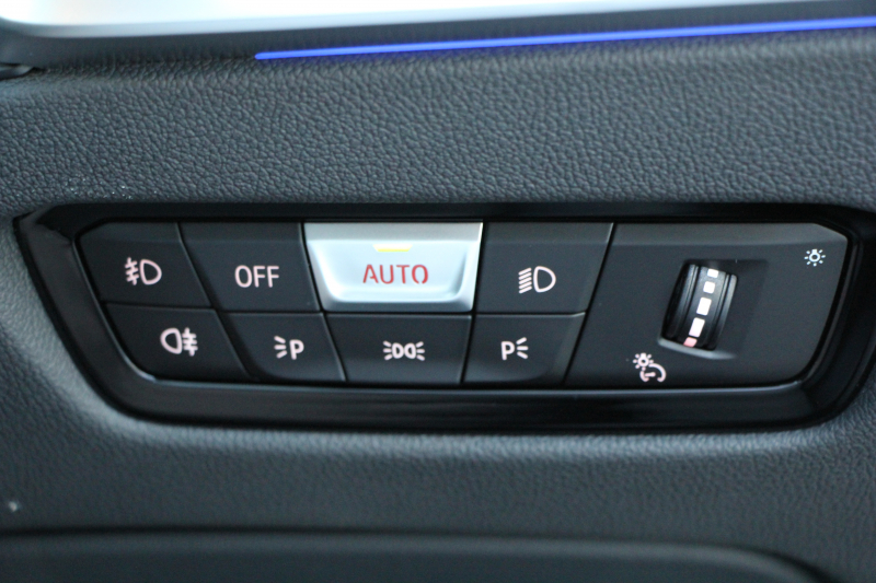 BMW 3シリーズ 330i Mｽﾎﾟｰﾂ ｲﾉﾍﾞｰｼｮﾝ&ﾃﾞﾋﾞｭｰ&ｺﾝﾌｫｰﾄP 高出力 258馬力 ﾚｰｻﾞｰLEDﾗｲﾄ HUD ｼﾞｪｽﾁｬｰC ﾋｰﾀｰ黒革 電動ﾄﾗﾝｸ Hifiｽﾋﾟｰｶｰ 360度ｶﾒﾗ ﾚｲｽﾞVMF19AW ﾋﾞﾙｼｭﾀｲﾝEVOS車高調 追従ACC ｽﾃｱﾘﾝｸﾞｻﾎﾟｰﾄ ﾀｯﾁﾊﾟﾈﾙﾅﾋﾞ2年保証