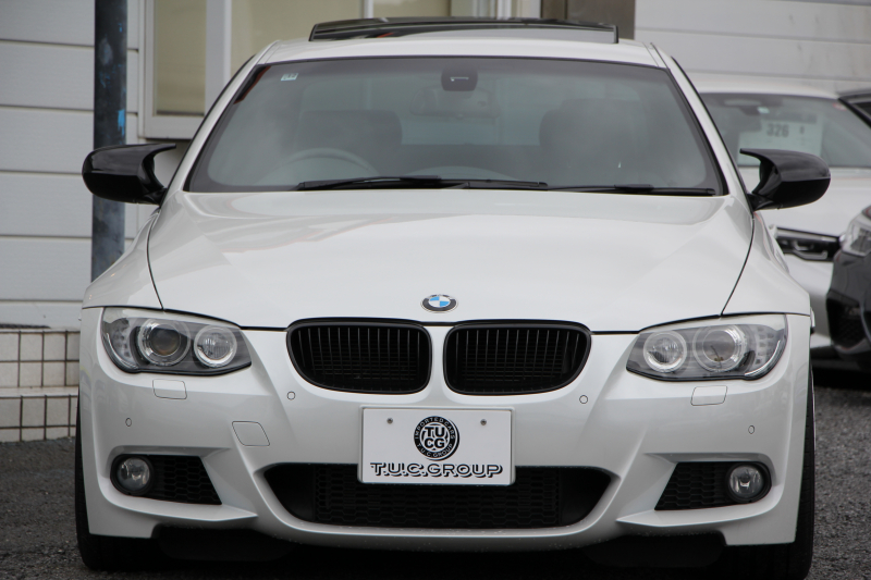 BMW 3シリーズ 335i ｸｰﾍﾟMｽﾎﾟｰﾂ☆期間限定掲載☆最終ﾓﾃﾞﾙ ｻﾝﾙｰﾌ ﾋｰﾀｰ黒革 真珠色 N55B30Aｴﾝｼﾞﾝ 7速DCT 直6ﾀｰﾎﾞ306馬力 ｱﾄﾞﾊﾞﾝﾚｰｼﾝｸﾞ19AW iﾄﾞﾗｲﾌﾞHDDﾅﾋﾞﾌﾙｾｸﾞTV ﾊﾟﾄﾞﾙｼﾌﾄ ｽﾏｰﾄｷｰ ｸﾙｺﾝ 専用ｴｱﾛ MPerformanceﾘｱﾃﾞｨﾌｭｰｻﾞｰ 2年保証