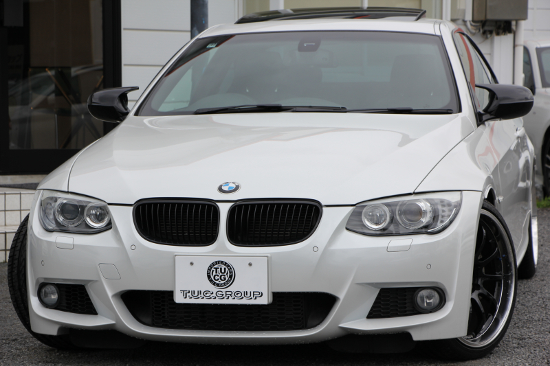 BMW 3シリーズ 335i ｸｰﾍﾟMｽﾎﾟｰﾂ☆期間限定掲載☆最終ﾓﾃﾞﾙ ｻﾝﾙｰﾌ ﾋｰﾀｰ黒革 真珠色 N55B30Aｴﾝｼﾞﾝ 7速DCT 直6ﾀｰﾎﾞ306馬力 ｱﾄﾞﾊﾞﾝﾚｰｼﾝｸﾞ19AW iﾄﾞﾗｲﾌﾞHDDﾅﾋﾞﾌﾙｾｸﾞTV ﾊﾟﾄﾞﾙｼﾌﾄ ｽﾏｰﾄｷｰ ｸﾙｺﾝ 専用ｴｱﾛ MPerformanceﾘｱﾃﾞｨﾌｭｰｻﾞｰ 2年保証