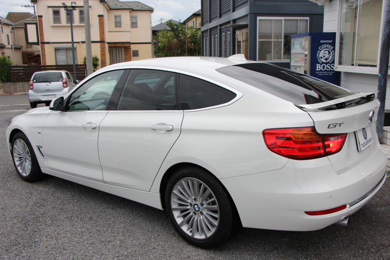 BMW 3シリーズ 320i ｸﾞﾗﾝﾂｰﾘｽﾓ ﾗｸﾞｼﾞｭｱﾘｰ☆期間限定掲載☆追従ACC ﾋｰﾀｰ茶革 衝突軽減ﾌﾞﾚｰｷ 車線逸脱警告 歩行者警告 ﾌﾙｾｸﾞTV ﾀｯﾁﾊﾟｯﾄﾞ対応iﾄﾞﾗｲﾌﾞHDDﾅﾋﾞBｶﾒﾗ 電動ﾄﾗﾝｸ ｽﾏｰﾄｷｰ Bluetooth接続 ｸﾛｰﾑﾗｲﾝｴｸｽﾃﾘｱ 2年保証