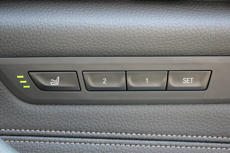 BMW 5シリーズ 523d ﾗｸﾞｼﾞｭｱﾘｰ ｺﾝﾌｫｰﾄP 1ｵｰﾅ 真珠色 変更後新ﾒｰﾀｰ 全ﾋｰﾀｰ黒革 ﾍﾞﾝﾁﾚｰｼｮﾝ&ﾏｯｻｰｼﾞ付ｺﾝﾌｫｰﾄｼｰﾄ ｿﾌﾄｸﾛｰｽﾞﾄﾞｱ HUD 追従ACC ｽﾃｱﾘﾝｸﾞｻﾎﾟｰﾄ ﾀｯﾁ画面対応ﾅﾋﾞTV 360度ｶﾒﾗ LEDﾍｯﾄﾞﾗｲﾄ PDC緊急ﾌﾞﾚｰｷ 2年保証