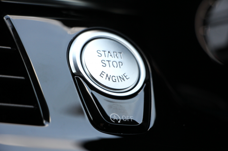 BMW 5シリーズ 523d ﾗｸﾞｼﾞｭｱﾘｰ ｺﾝﾌｫｰﾄP 1ｵｰﾅ 真珠色 変更後新ﾒｰﾀｰ 全ﾋｰﾀｰ黒革 ﾍﾞﾝﾁﾚｰｼｮﾝ&ﾏｯｻｰｼﾞ付ｺﾝﾌｫｰﾄｼｰﾄ ｿﾌﾄｸﾛｰｽﾞﾄﾞｱ HUD 追従ACC ｽﾃｱﾘﾝｸﾞｻﾎﾟｰﾄ ﾀｯﾁ画面対応ﾅﾋﾞTV 360度ｶﾒﾗ LEDﾍｯﾄﾞﾗｲﾄ PDC緊急ﾌﾞﾚｰｷ 2年保証