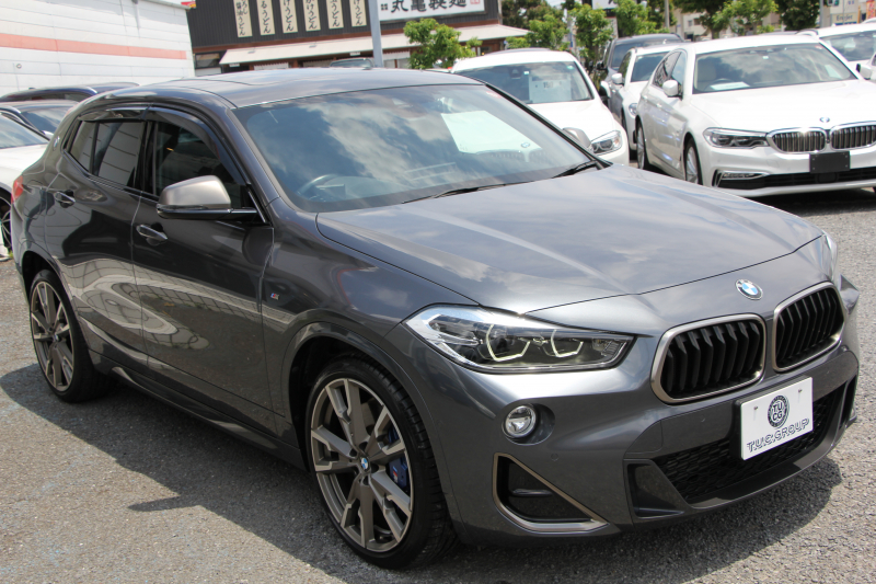 BMW X2 M35i ｾﾚｸﾄP 306馬力 直噴ﾂｲﾝﾀｰﾎﾞ4WD ﾊﾟﾉﾗﾏｻﾝR Mｽﾎﾟｰﾂｼｰﾄ ｵﾌﾟｼｮﾝ20AW ｼｰﾄﾋｰﾀｰ ﾌﾙｾｸﾞTV 追従ACC HUD LEDﾍｯﾄﾞﾗｲﾄ ｺﾝﾌｫｰﾄP 電動ﾄﾗﾝｸ Pｱｼｽﾄ Mｽﾎﾟｰﾂﾌﾞﾚｰｷ Mﾘｱｽﾎﾟｲﾗｰ 専用ﾃﾞﾌ 2年保証