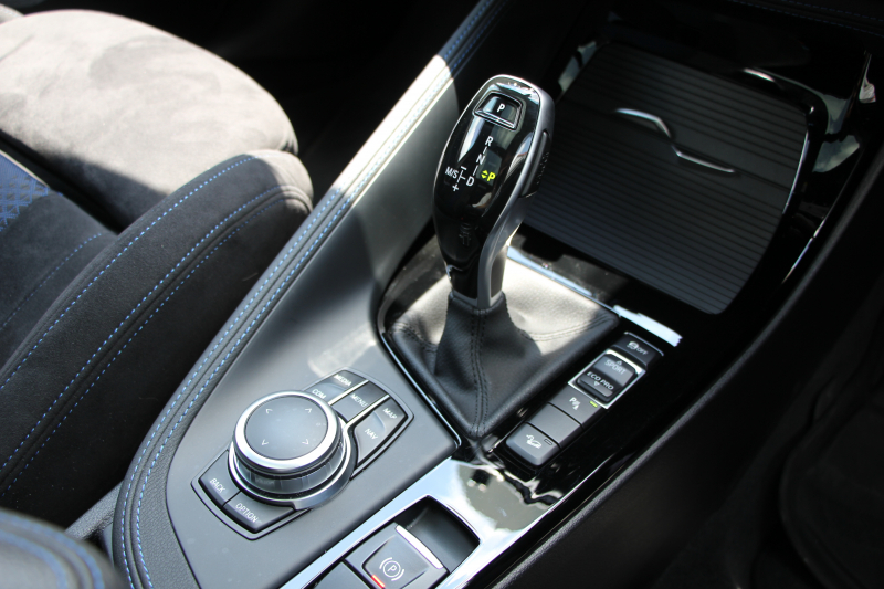 BMW X2 M35i ｾﾚｸﾄP 306馬力 直噴ﾂｲﾝﾀｰﾎﾞ4WD ﾊﾟﾉﾗﾏｻﾝR Mｽﾎﾟｰﾂｼｰﾄ ｵﾌﾟｼｮﾝ20AW ｼｰﾄﾋｰﾀｰ ﾌﾙｾｸﾞTV 追従ACC HUD LEDﾍｯﾄﾞﾗｲﾄ ｺﾝﾌｫｰﾄP 電動ﾄﾗﾝｸ Pｱｼｽﾄ Mｽﾎﾟｰﾂﾌﾞﾚｰｷ Mﾘｱｽﾎﾟｲﾗｰ 専用ﾃﾞﾌ 2年保証