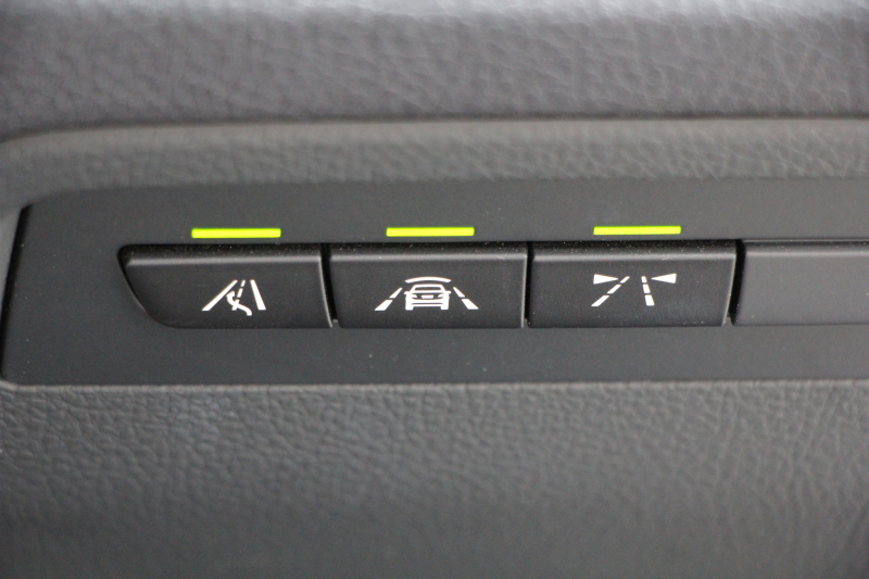 BMW 3シリーズ 320i ｸﾞﾗﾝﾂｰﾘｽﾓ Mｽﾎﾟｰﾂ 後期LCI 新ｴﾝｼﾞﾝ ﾋｰﾀｰ黒革 LEDﾍｯﾄﾞﾗｲﾄ&ﾃｰﾙ 追従ACC ﾚｰﾝﾁｪﾝｼﾞ警告 衝突軽減ﾌﾞﾚｰｷ 車線逸脱警告 歩行者警告 HDDﾅﾋﾞTOPﾋﾞｭｰｶﾒﾗ ｻｲﾄﾞﾋﾞｭｰｶﾒﾗ 電動ﾄﾗﾝｸ ｽﾏｰﾄｷｰ 2年保証