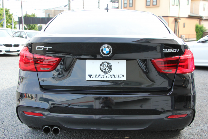 BMW 3シリーズ 320i ｸﾞﾗﾝﾂｰﾘｽﾓ Mｽﾎﾟｰﾂ 後期LCI 新ｴﾝｼﾞﾝ ﾋｰﾀｰ黒革 LEDﾍｯﾄﾞﾗｲﾄ&ﾃｰﾙ 追従ACC ﾚｰﾝﾁｪﾝｼﾞ警告 衝突軽減ﾌﾞﾚｰｷ 車線逸脱警告 歩行者警告 HDDﾅﾋﾞTOPﾋﾞｭｰｶﾒﾗ ｻｲﾄﾞﾋﾞｭｰｶﾒﾗ 電動ﾄﾗﾝｸ ｽﾏｰﾄｷｰ 2年保証